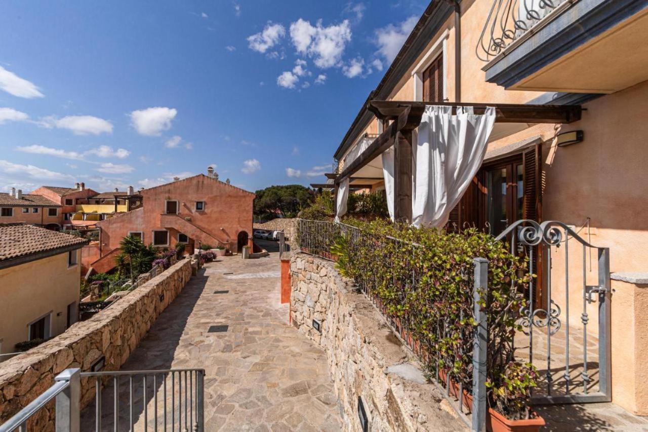 Residence Borgo Punta Villa ラ・マッダレーナ エクステリア 写真