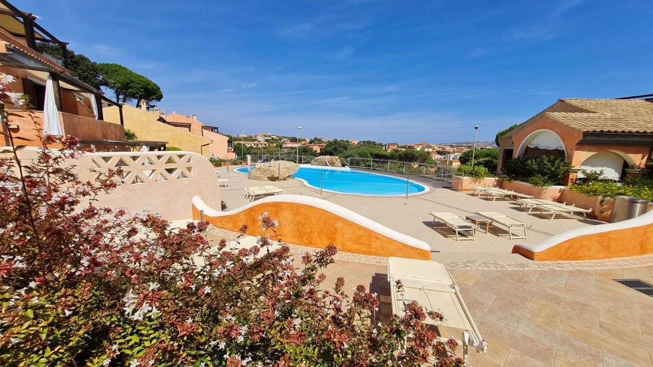 Residence Borgo Punta Villa ラ・マッダレーナ エクステリア 写真